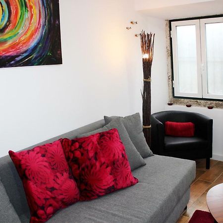 * 5 Star Apartment In Historic District * Walk 2 Alfama! Lissabon Exterior foto