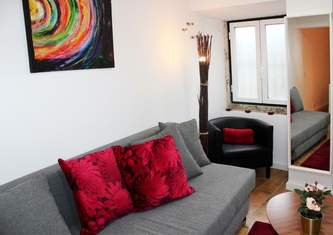 * 5 Star Apartment In Historic District * Walk 2 Alfama! Lissabon Exterior foto